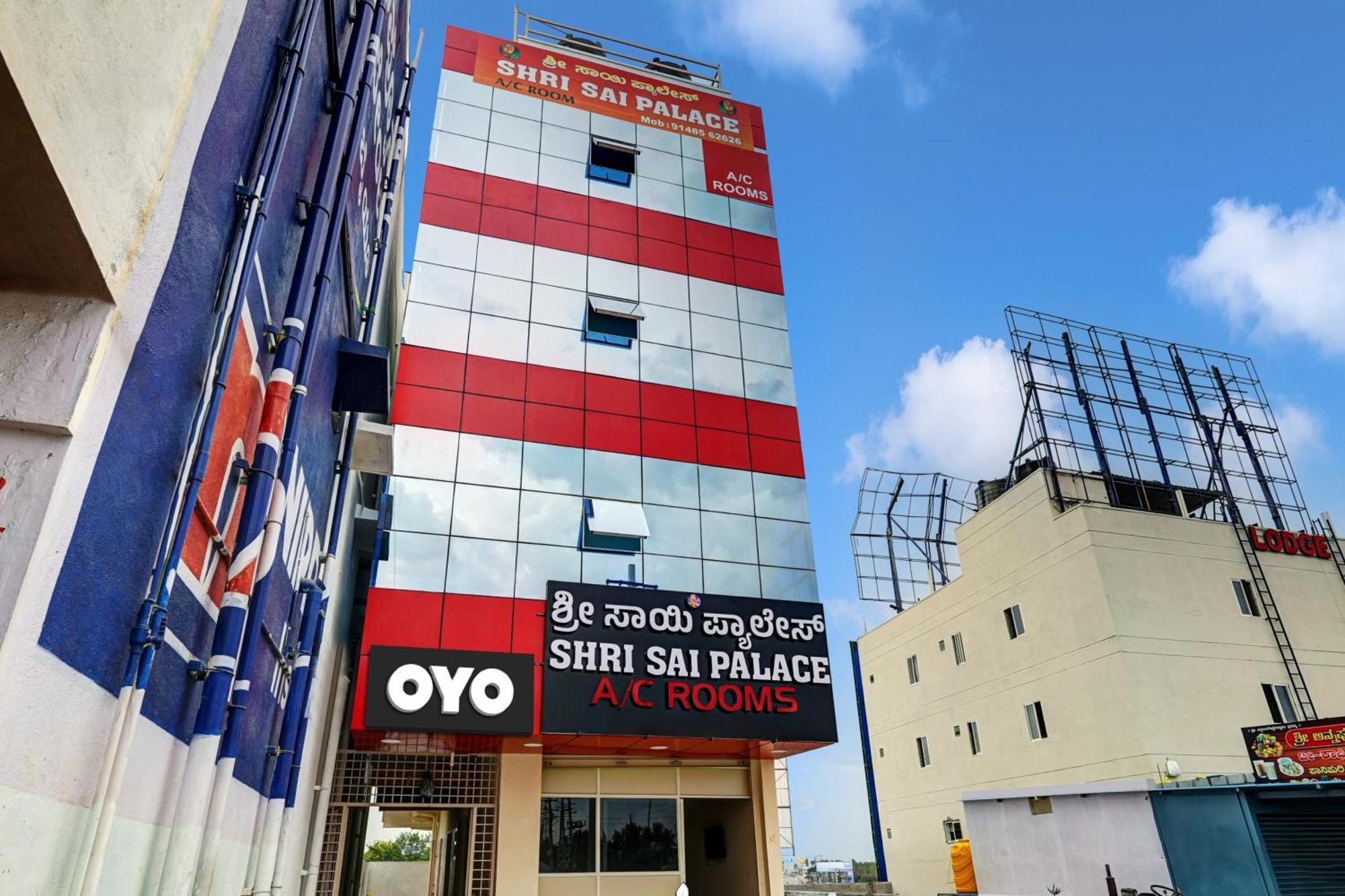 Oyo Flagship Shri Sai Palace Kumbalgod Exteriör bild